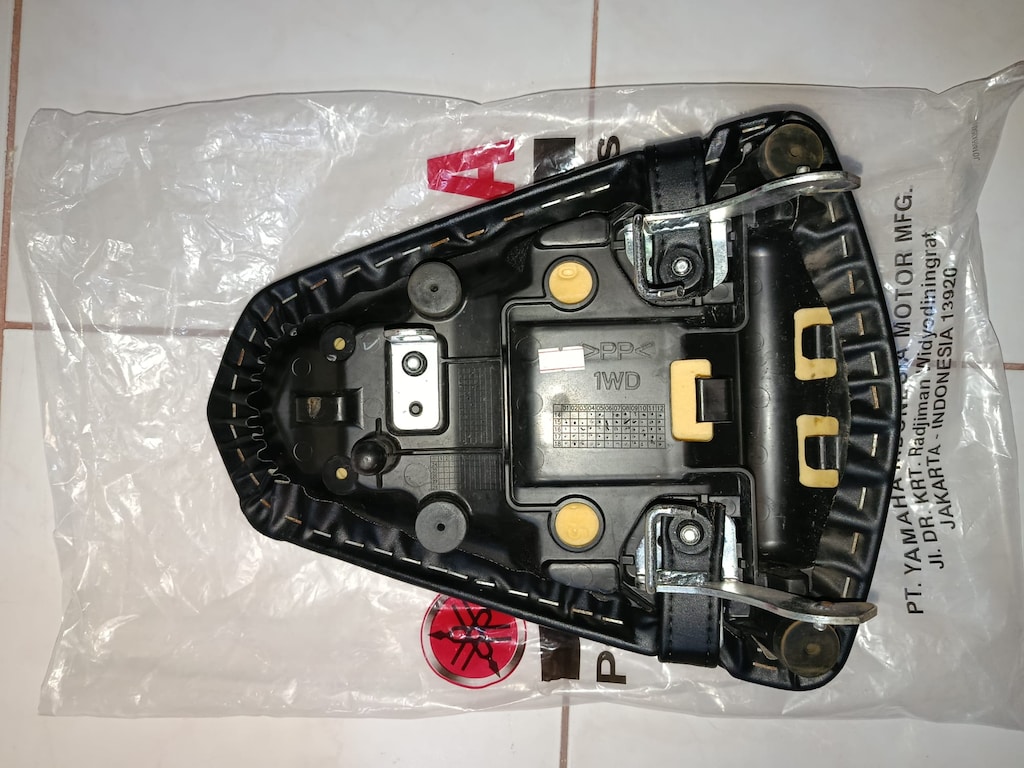 Yamaha R25 Arka Koltuk (Artçı Selesi) - 2
