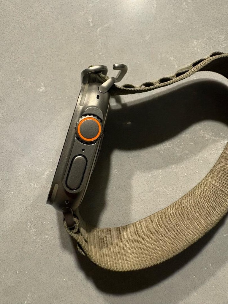 Apple Watch Ultra 2 - 3