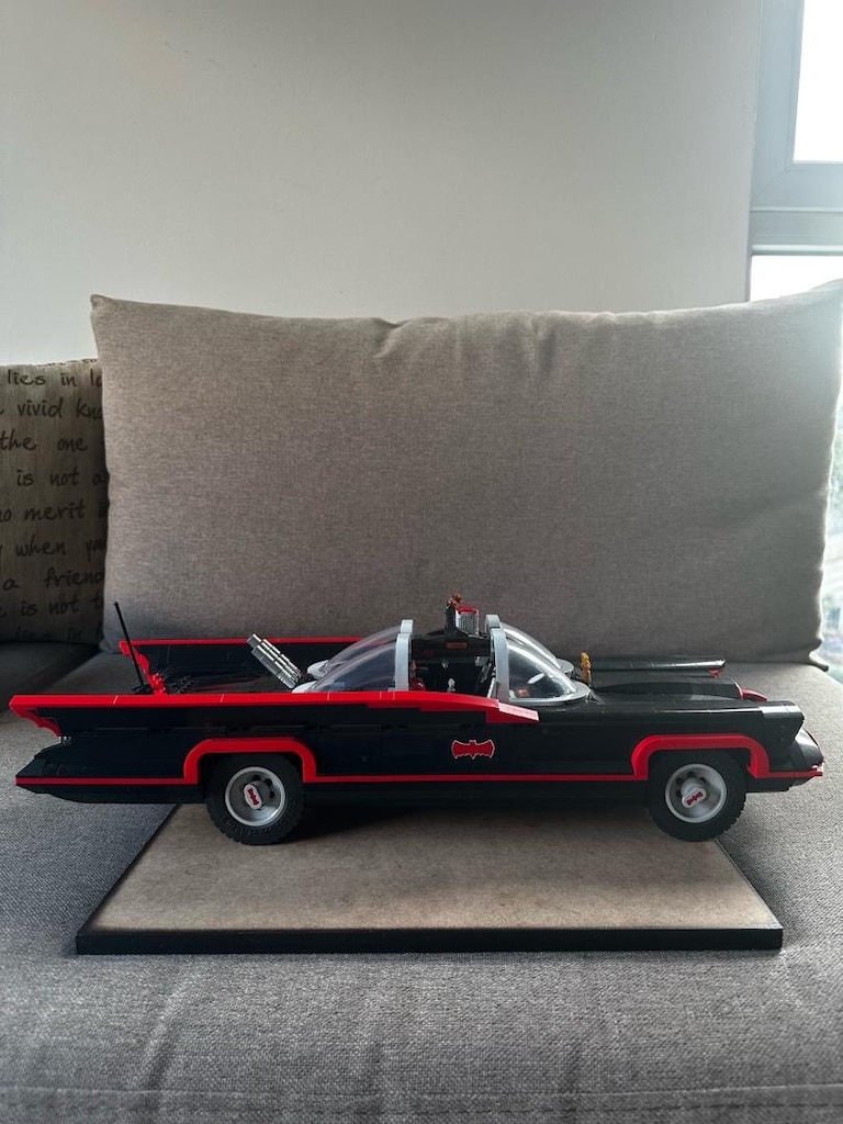 Orjinal Lego 76328 Batman The Classic TV Series Batmobile