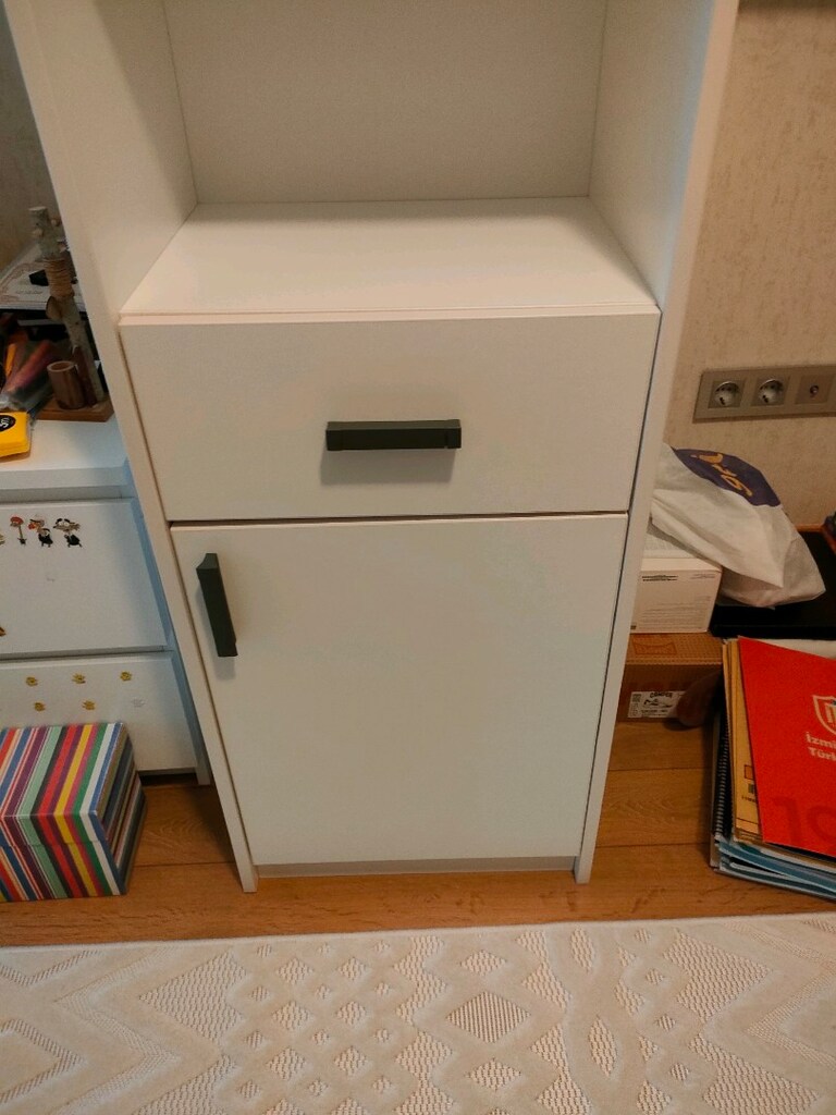 Beyaz Kitaplık - 10