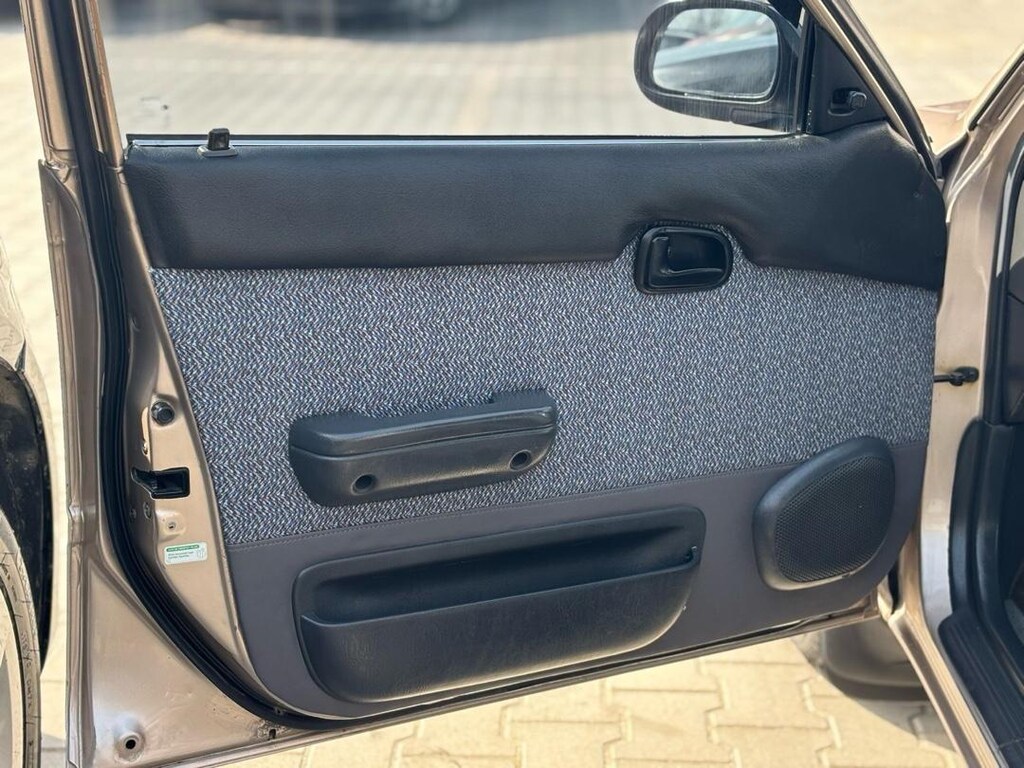 Toyota efsane kasa Kapı döşeme - 23