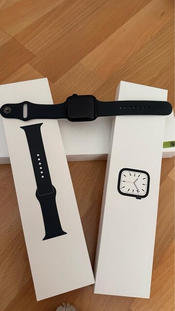 Apple Watch 7- 45 mm