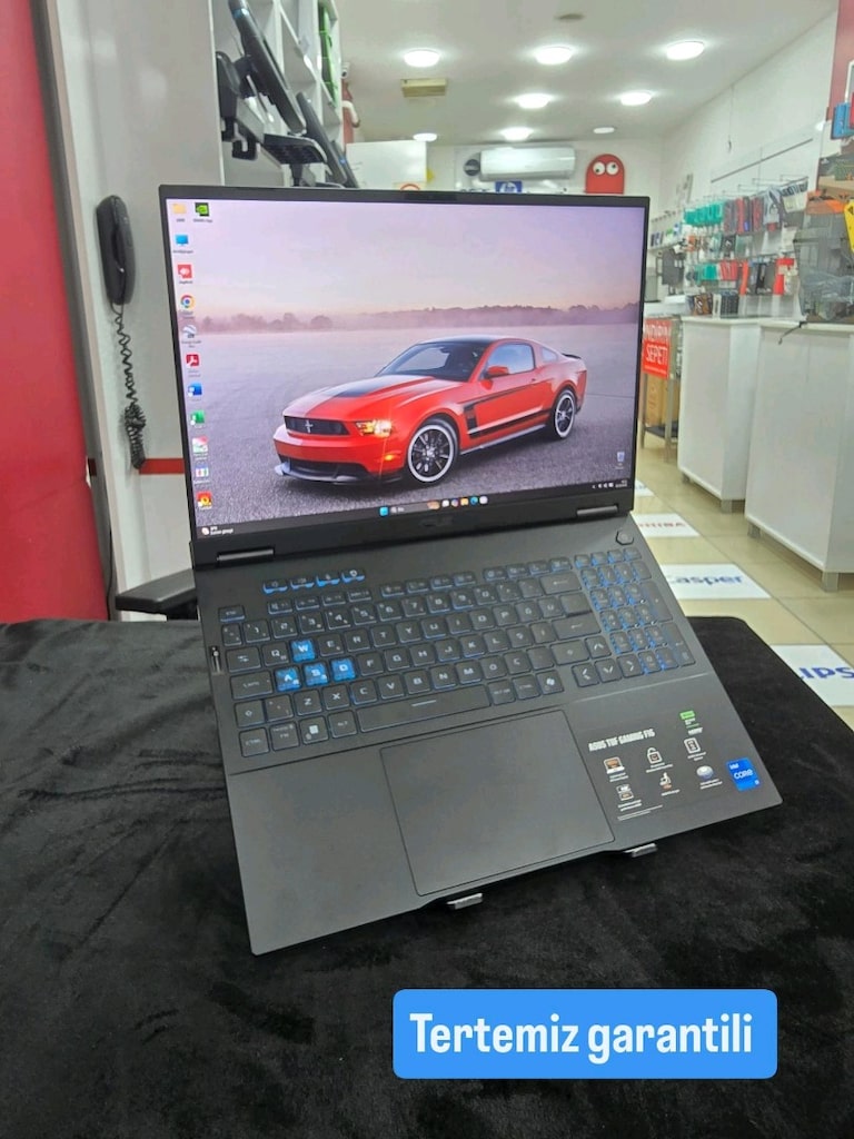 ASUS TUF GAMING F16 – RTX 5050 8 GB – 32 GB RAM - 4
