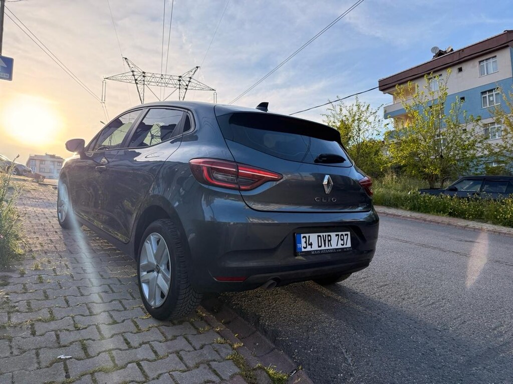 Renault Clio 1.3 TCE Bol ekstreli - 2