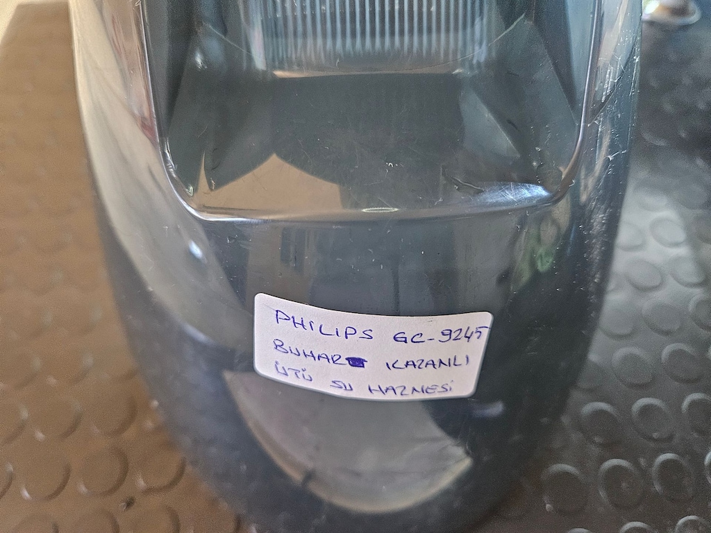 Philips GC 9245 Kazanlı ütü Su Haznesi - 2