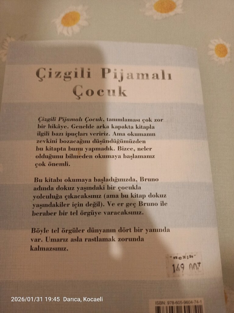 Çizgili pijamalı çocuk kitabı - 2