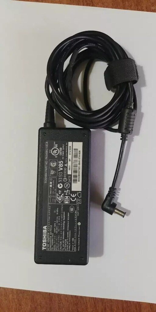 Orjinal Toshiba 15v - 5a Adaptör (İğne Pinli Soket) - 2