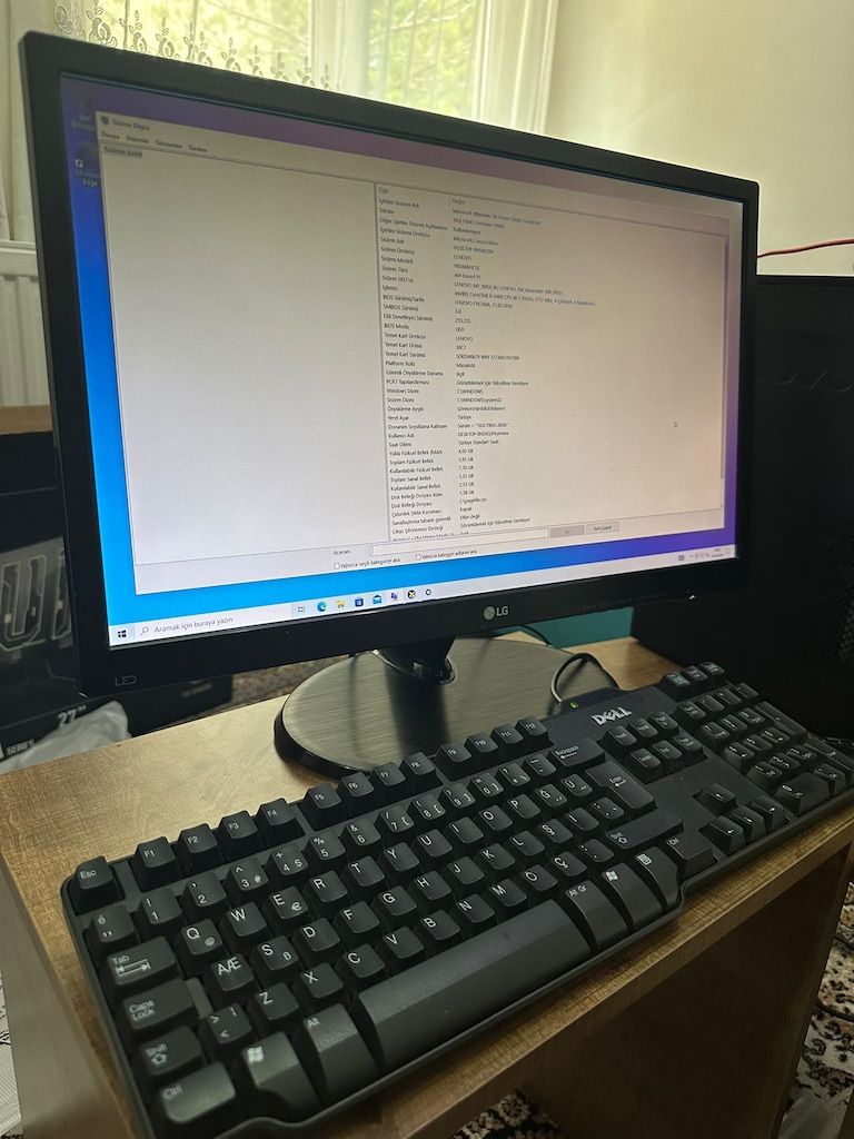 Lenovo masaüstü bilgisayar ve monitör - 5