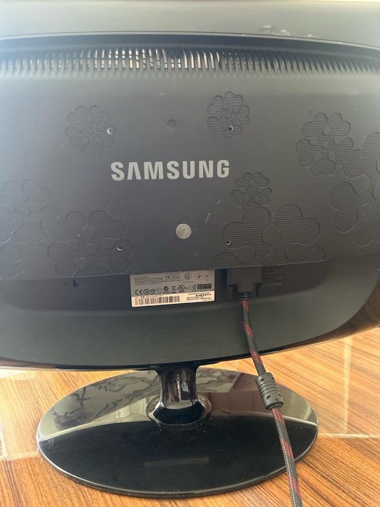 Samsung monitör 23 inç - 3