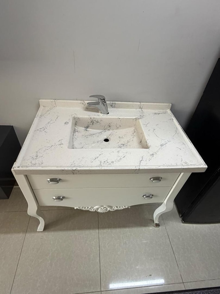 Sıfır Banyo Lavabo + Musluk
