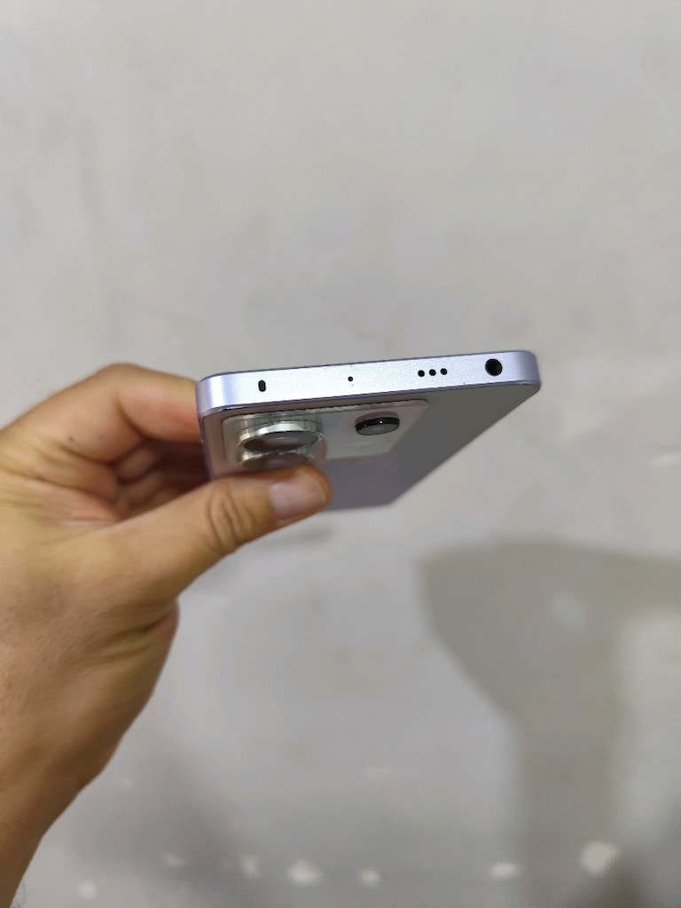 note 13 pro 5g 256gb 8gb kayitli kasada hafif egrilik var - 6
