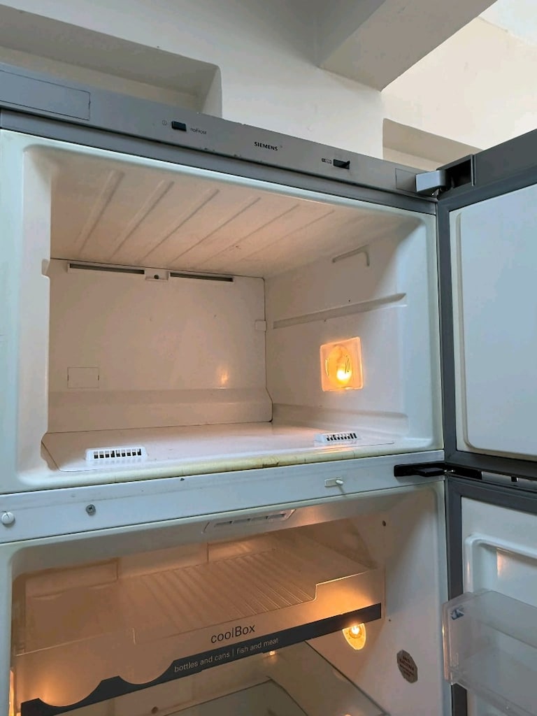 Tertemiz sağlam Siemens Gri No Frost Dokunmatik Ekranlı 400-500 Litre - 4