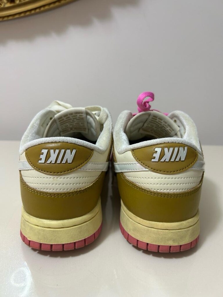 Nike Dunk Low SE Kadın Spor Ayakkabısı - 3