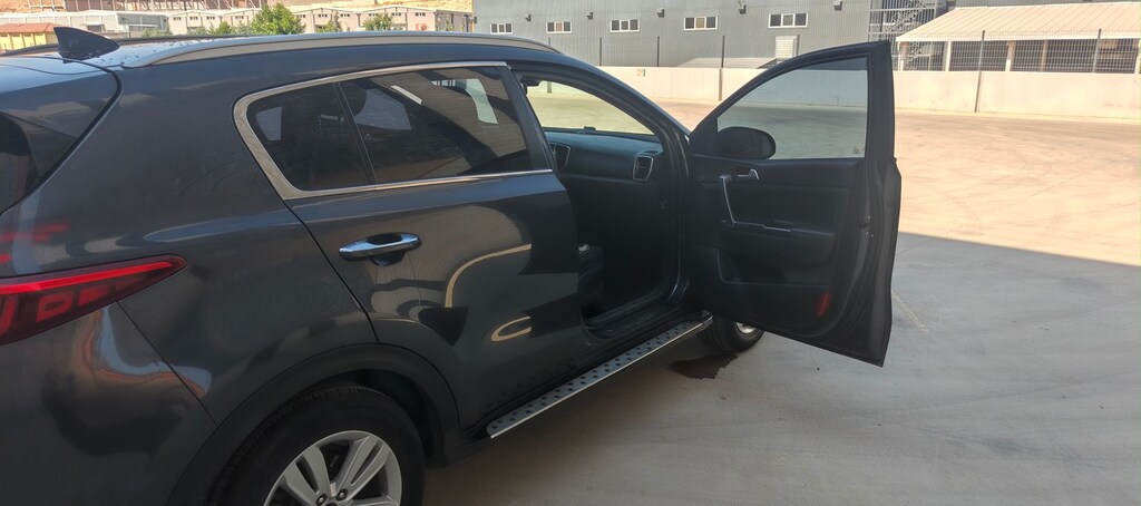 SAHİBİNDEN KİA SPORTAGE 1.6GDİ OTOMATİK CONCEPT PLUS GÜVENLİKLİ PAKET - 10