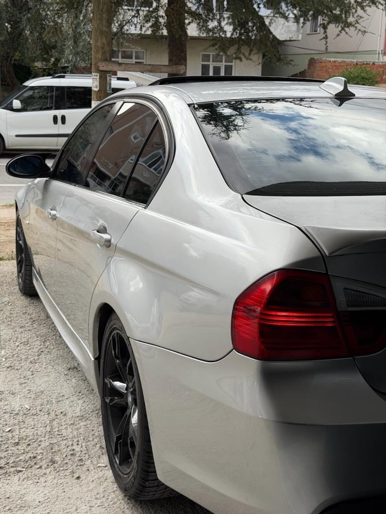 BMW 320d e90 - 4