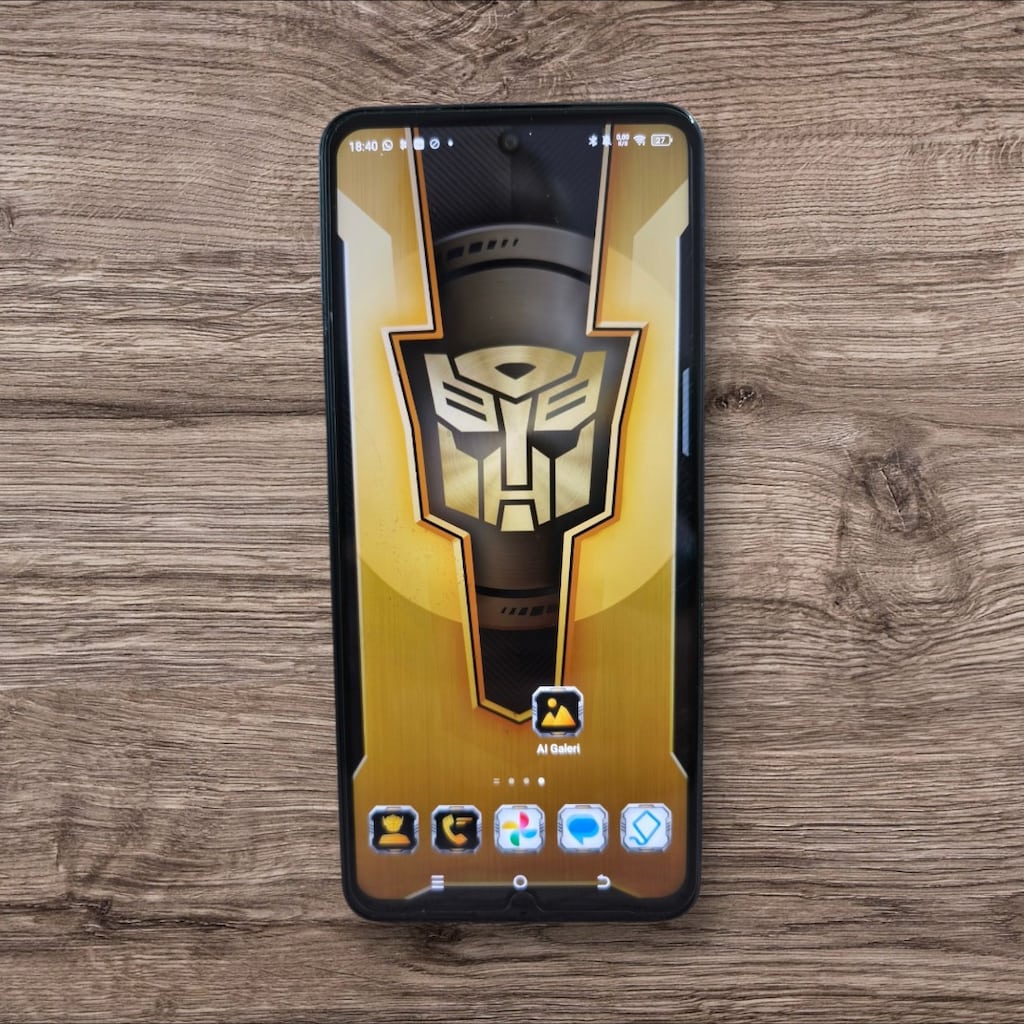 TECNO SPARK30 TRANSFORMER EDİTİON 256GB 8+8RAM - 12