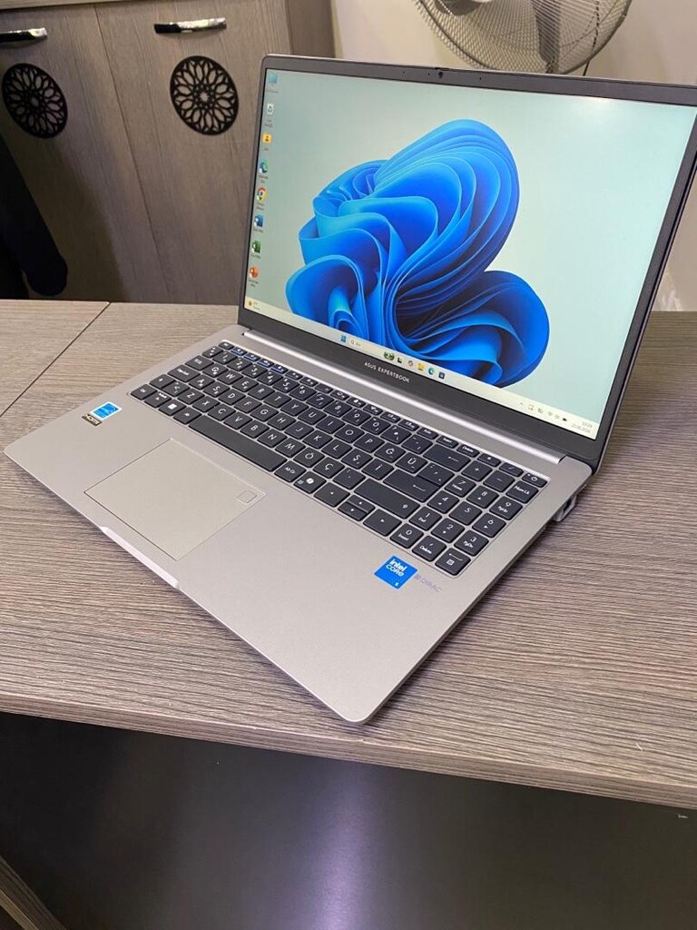 SIFIR ASUS EXPERTBOOK /İ5 13.NESİL / 16 GB RAM / 500 GB SSD - 3