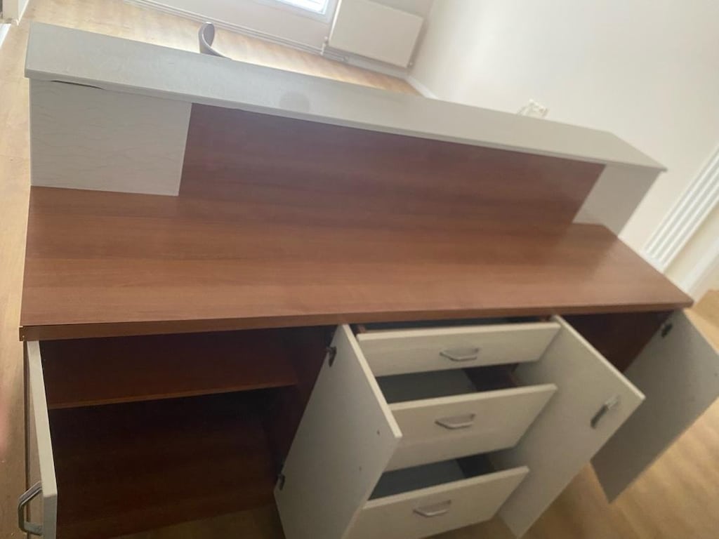 Özel Yapım Dolaplı bar masa - 8