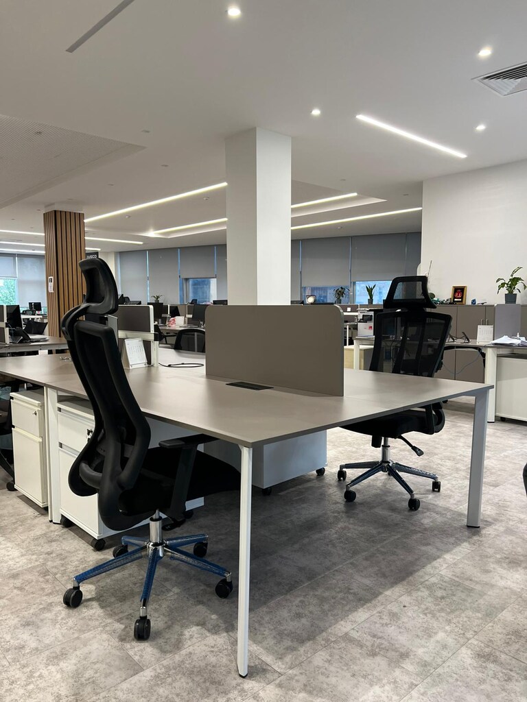 PANELLİ ÇALIŞMA MASASI / ÇOKLU PERSONEL MASASI / ARAL OFİS - 14