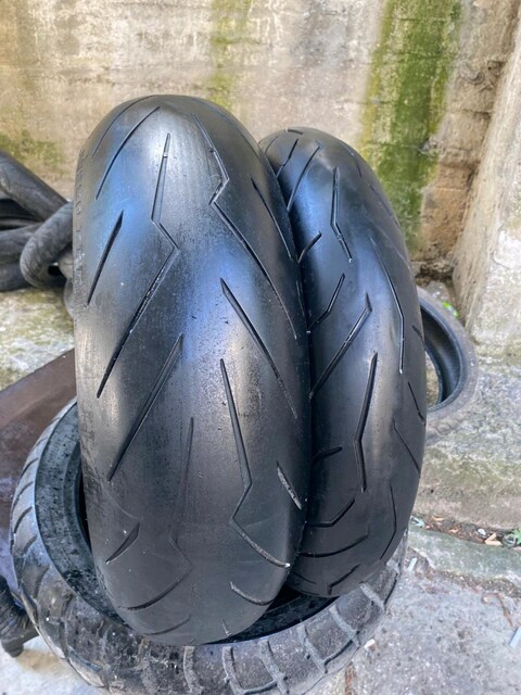 Diablo Rosso 3 180/55/17 120/70/17
