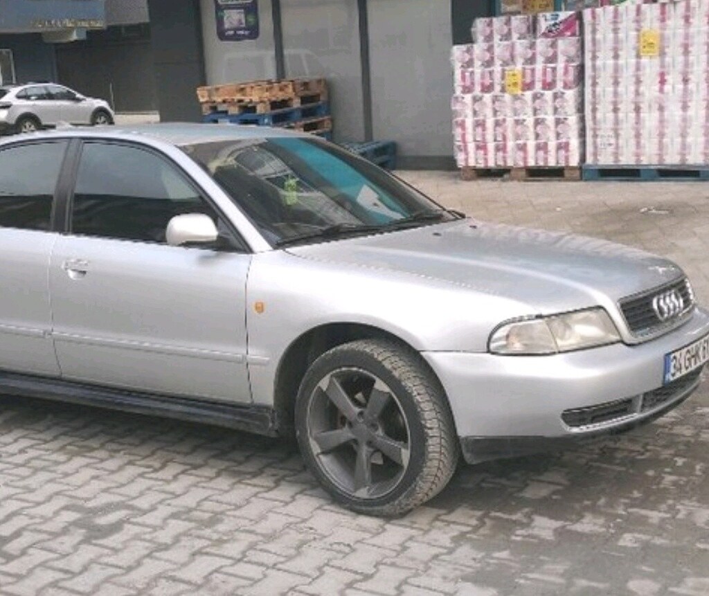 Audi A4 1.6 Quattro 98 model - 3