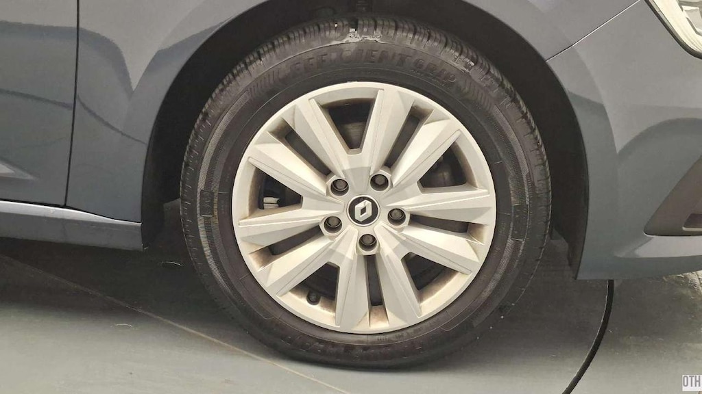 Renault MEGANE SEDAN JOY 1.3 TCE EDC 140 FAZ2 - 17