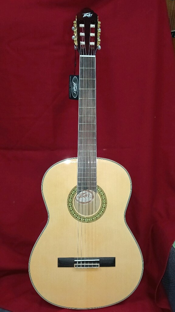 Peavey Marka Sıfır Klasik gitar - 4