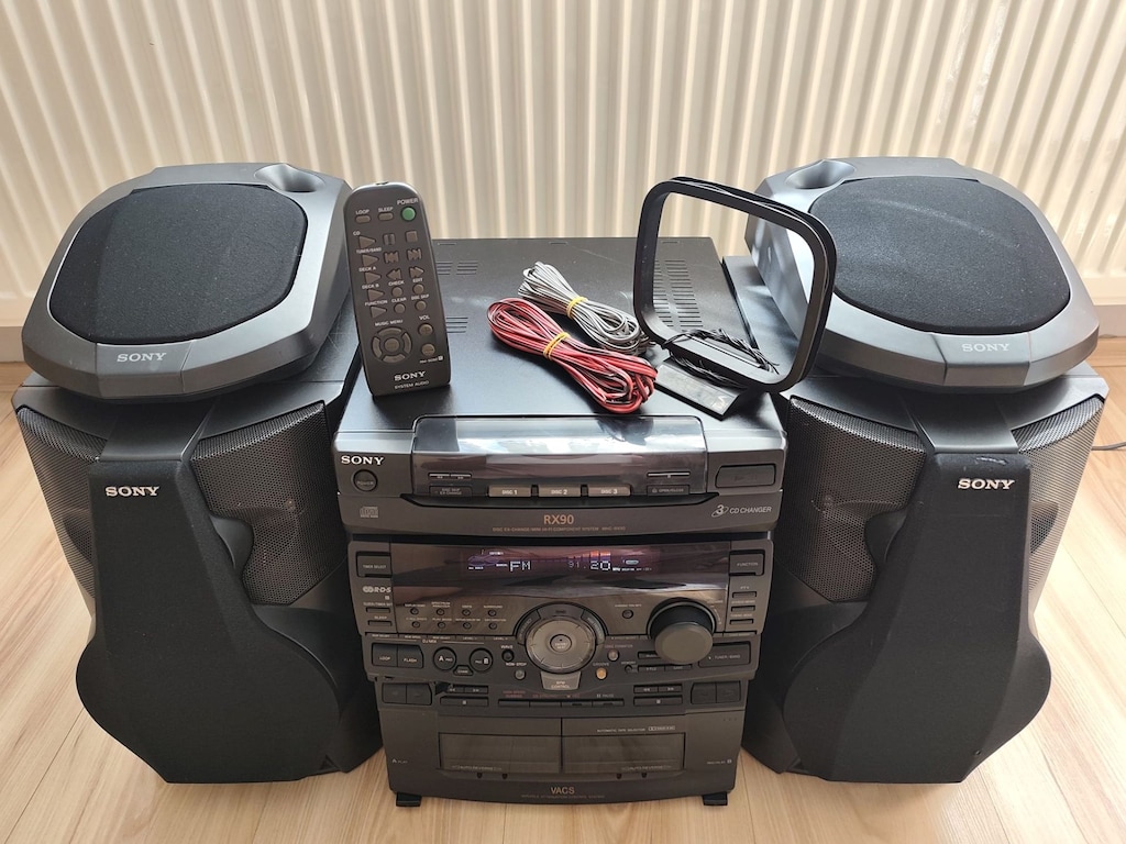 SONY HCD - RX 90 - TERTEMİZ ve TAM TAKIMDIR - 3