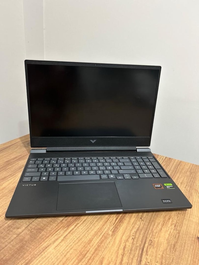 HP VİCTUS 16 RTX4060