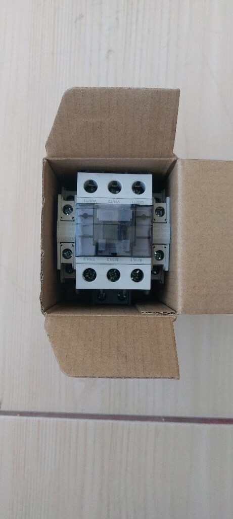 Kontaktor - 2
