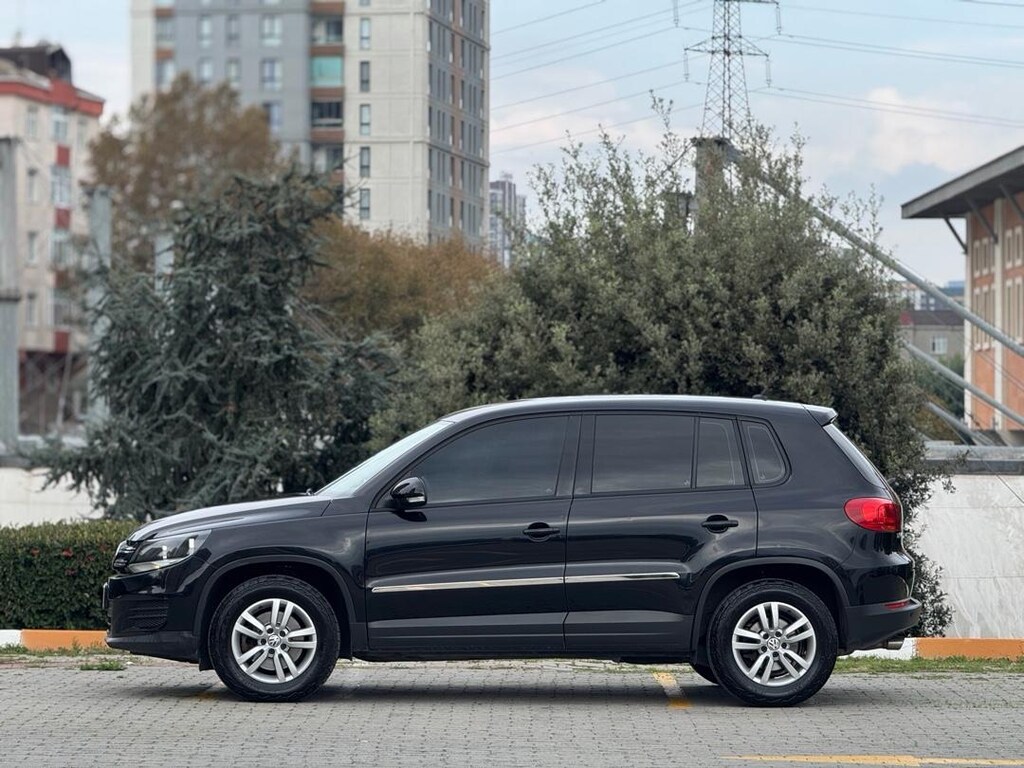 2012 model wosvagen Tiguan - 17