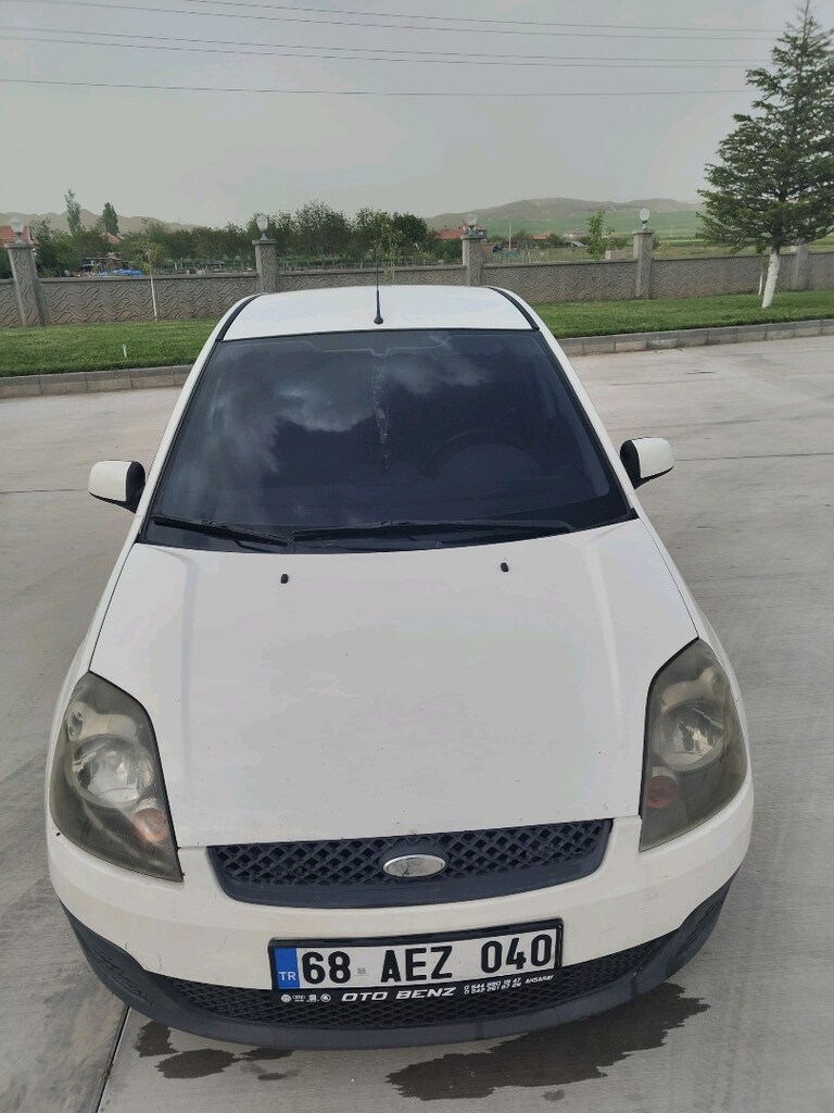 ACil Satılık 3. Sahibinden satılık Ford Fiesta cüzi pazarlık vardır - 2