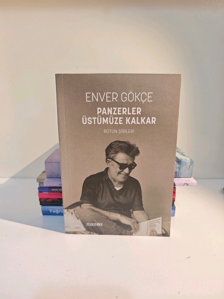 10 adet karışık yazarlardan şiir kitapları - 5