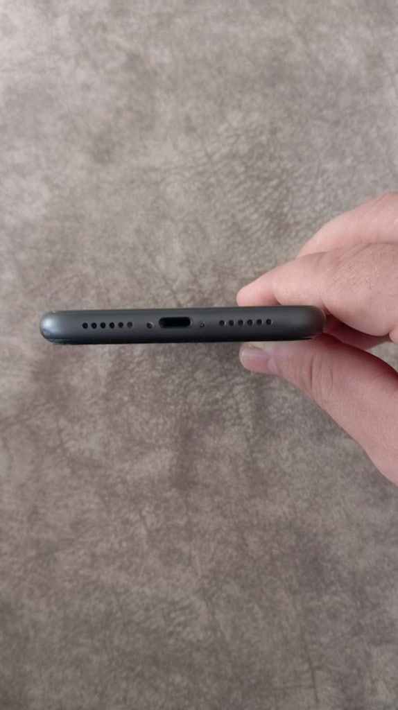 İphone 11 64 gb Tr sadece cihaz kılıf - 2
