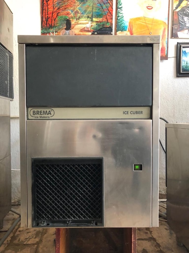 Buz Makinesi Brema 40 kg gün - 2