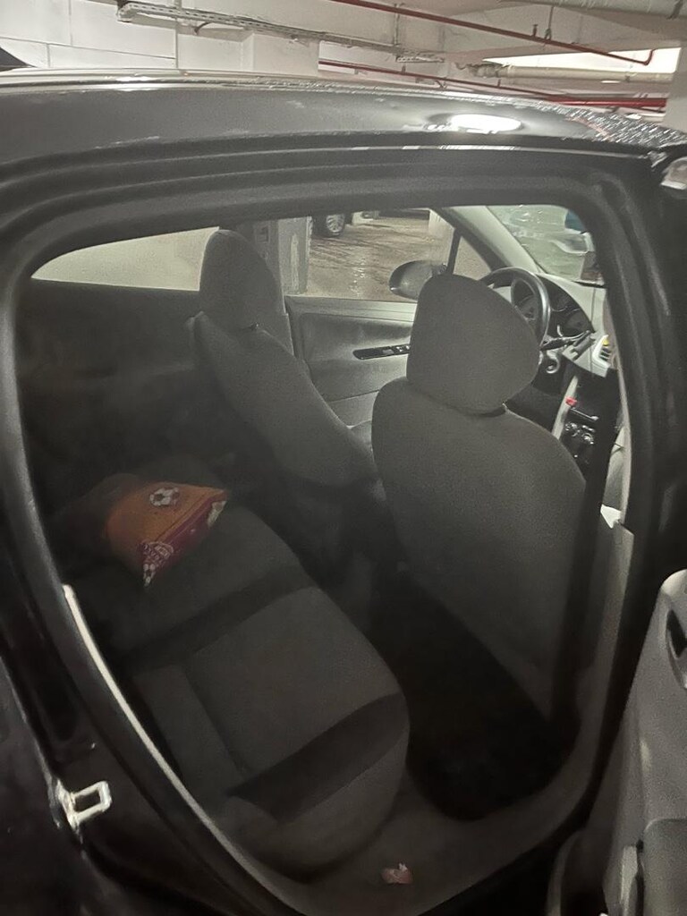 PEUGEOT 207 - 6