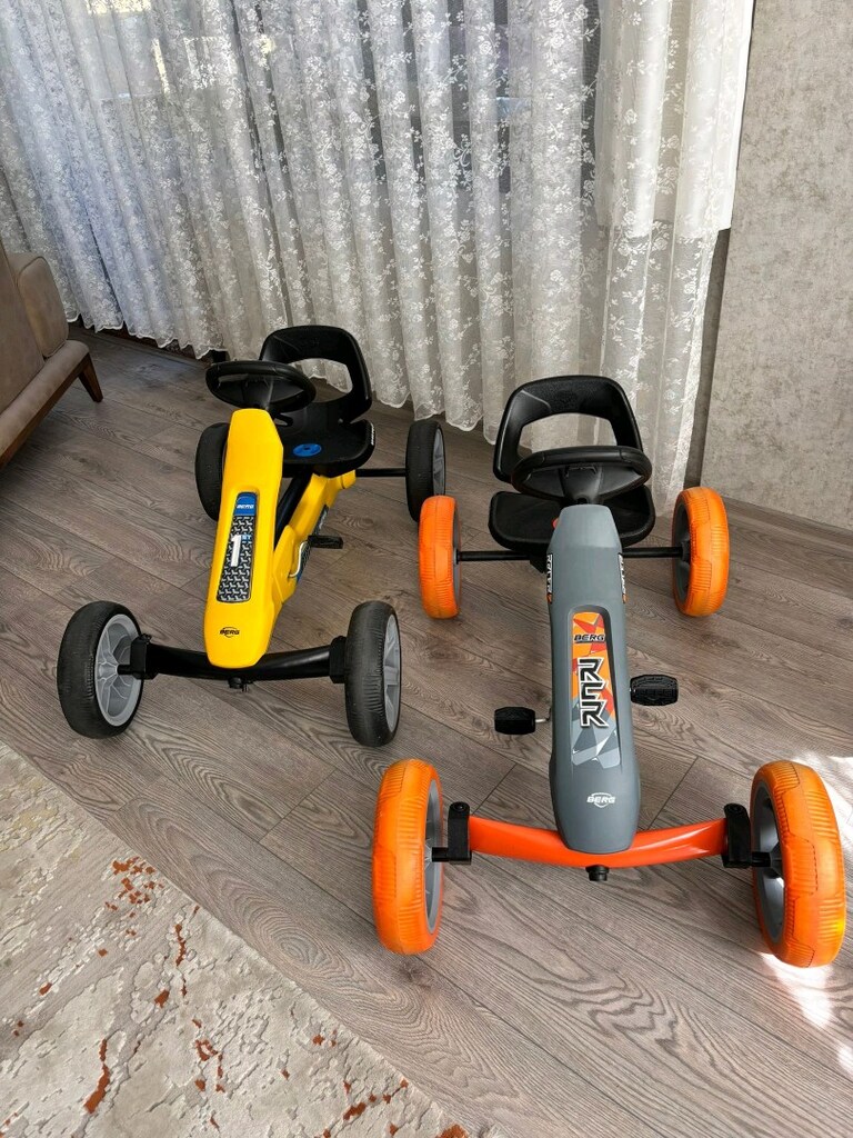 BERG Reppy Racer pedallı go-kart modeli 2 ile 6 yaş arası çocuk uyumlu - 3