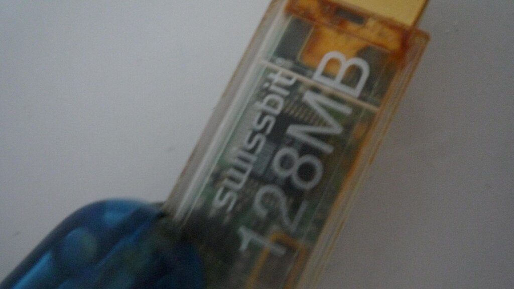 USB Bellekli, Kalemli, El Fenerli Swiss Bit - 3