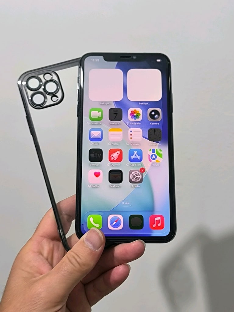 İPHONE 11 PRO MAX 64 GB ÇİZİKSİZ TERTEMİZ SIKINTISIZ TAKAS OLUR - 4