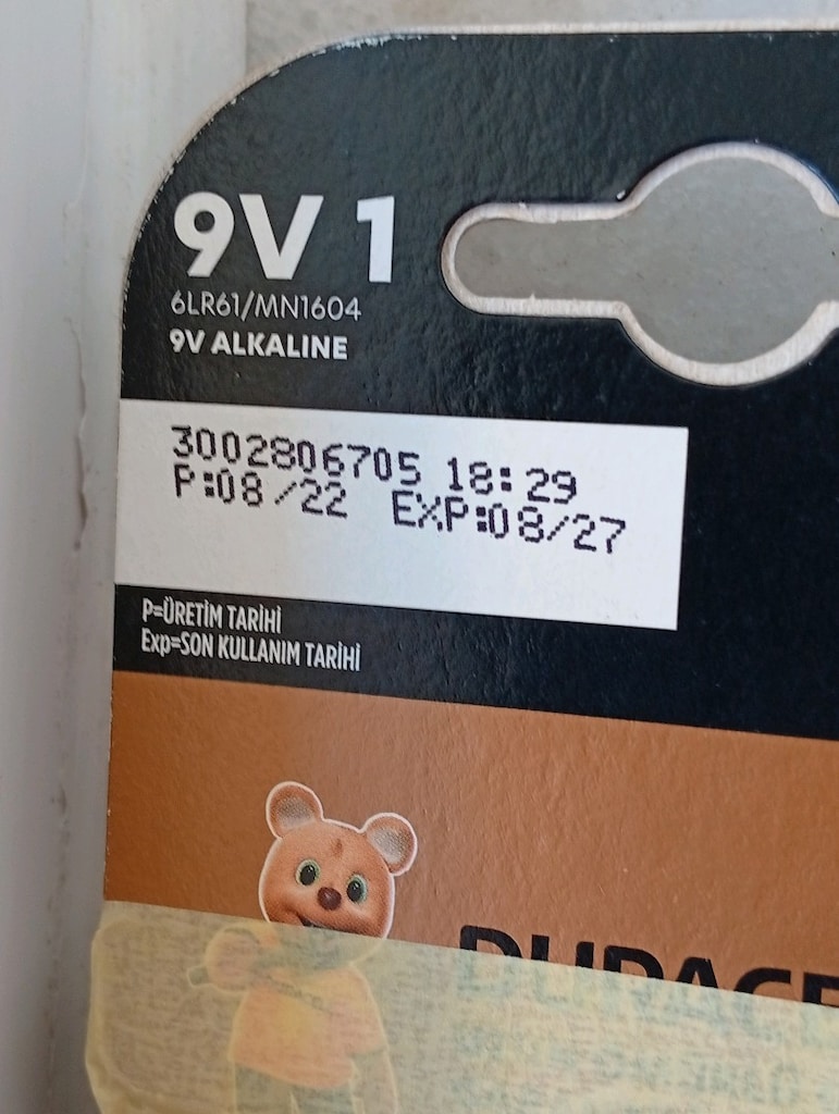 Duracell 9V (6LR61 / MN1604) Alkalin Kare Pil - 4