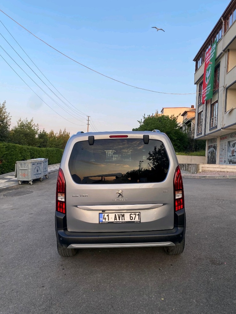 Sahibinden Temiz Peugeot Rifter - 4