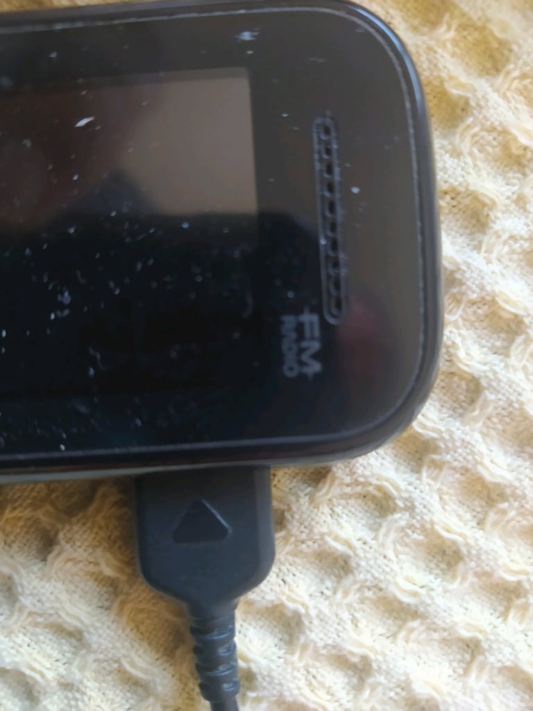 FM radyolu Samsung cep telefonu - 3