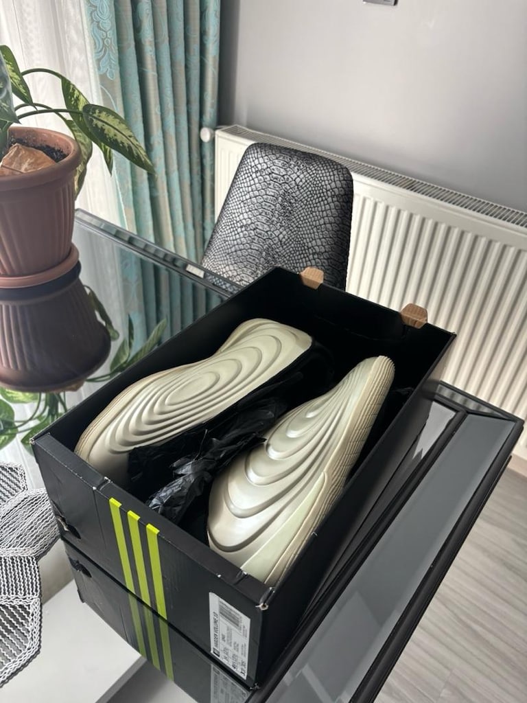 Adidas Harden volume 10 49.5 — görsel 2/5