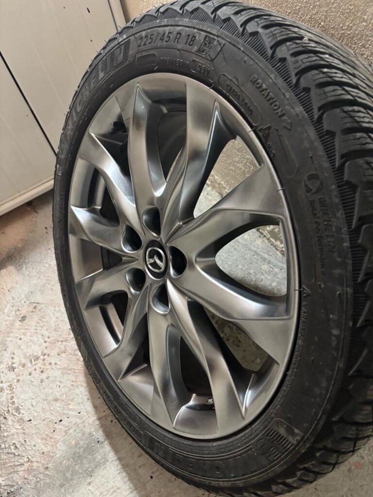 MAZDA ORJİNAL 18 İNÇ JANT KAPAK SETİ - 2