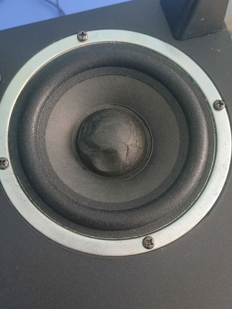 Creative A120 2.1 Ses Sistemi Açıklamayı Okuyunuz. - 6