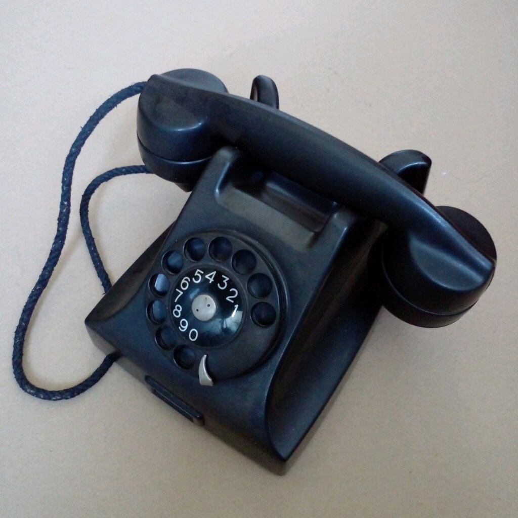 Aradığınız Çok Temiz Nostaljik Çevirmeli Telefonlar1500TL2000TL5000TL - 6