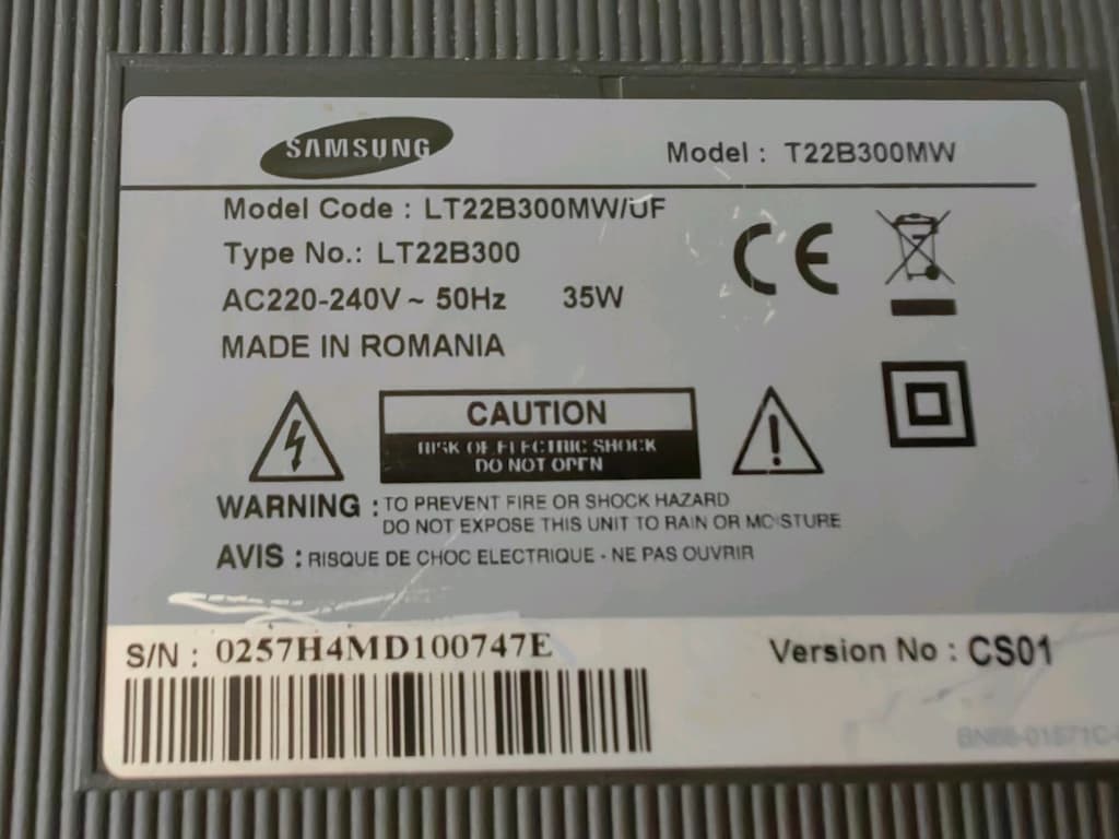 Samsung T22B300MW/UF ekran sağlam ama açılmıyor - 3