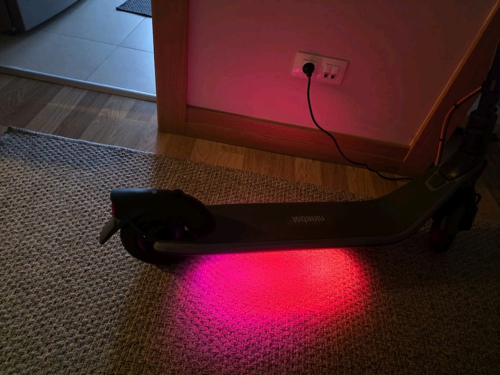 Segway Ninebot E2 Plus Elektrikli Scooter - 8