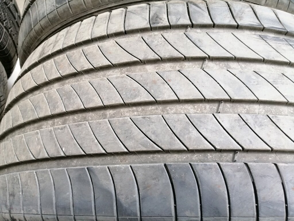 245 40 19 Michelin yazlik 2 adet - 2