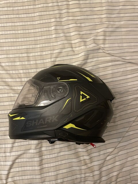 Shark Medium Kask